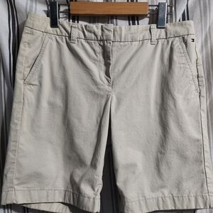 Tommy Hilfiger Women's Cream Shorts